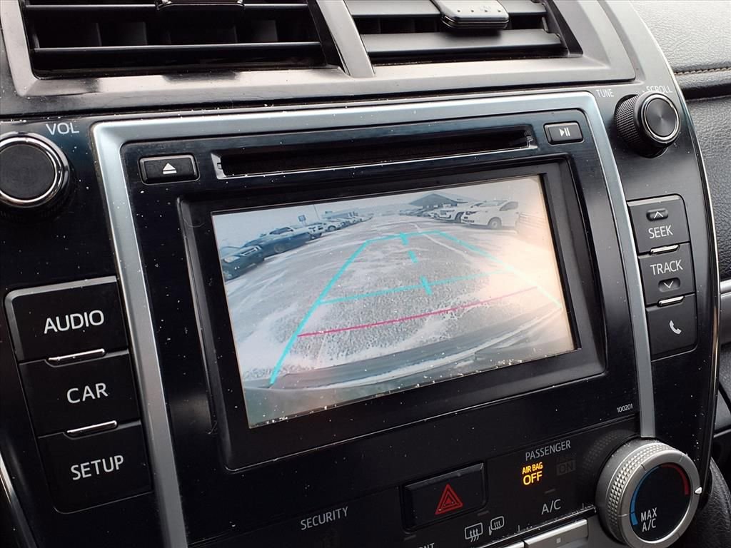 Used 2014 Toyota Camry SE image 15