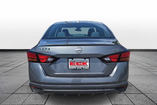 Used 2024 Nissan Altima 2.5 SV FWD image 6