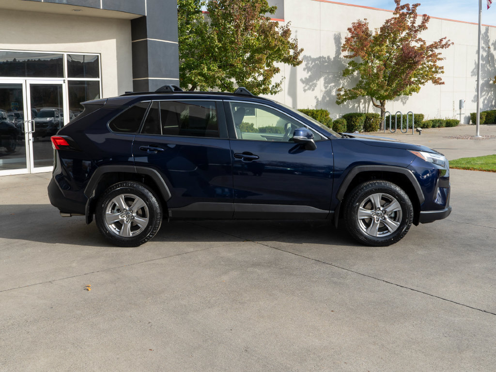 Used 2023 Toyota RAV4 XLE w/ Convenience Package AWD/4WD image 8