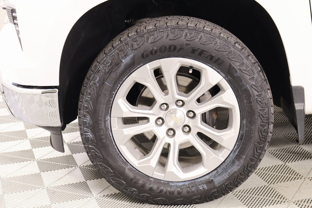 Used 2023 Chevrolet Silverado 1500 LTZ w/ LTZ Premium Package image 20