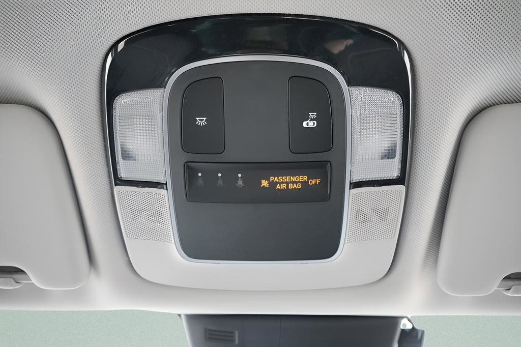 Certified 2024 Hyundai Tucson SE AWD/4WD image 17