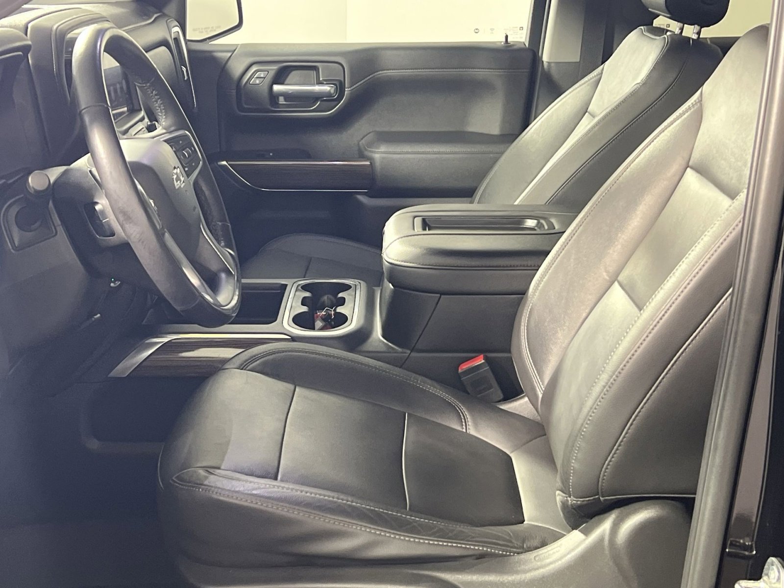 Used 2020 Chevrolet Silverado 1500 RST w/ All-Star Edition image 13