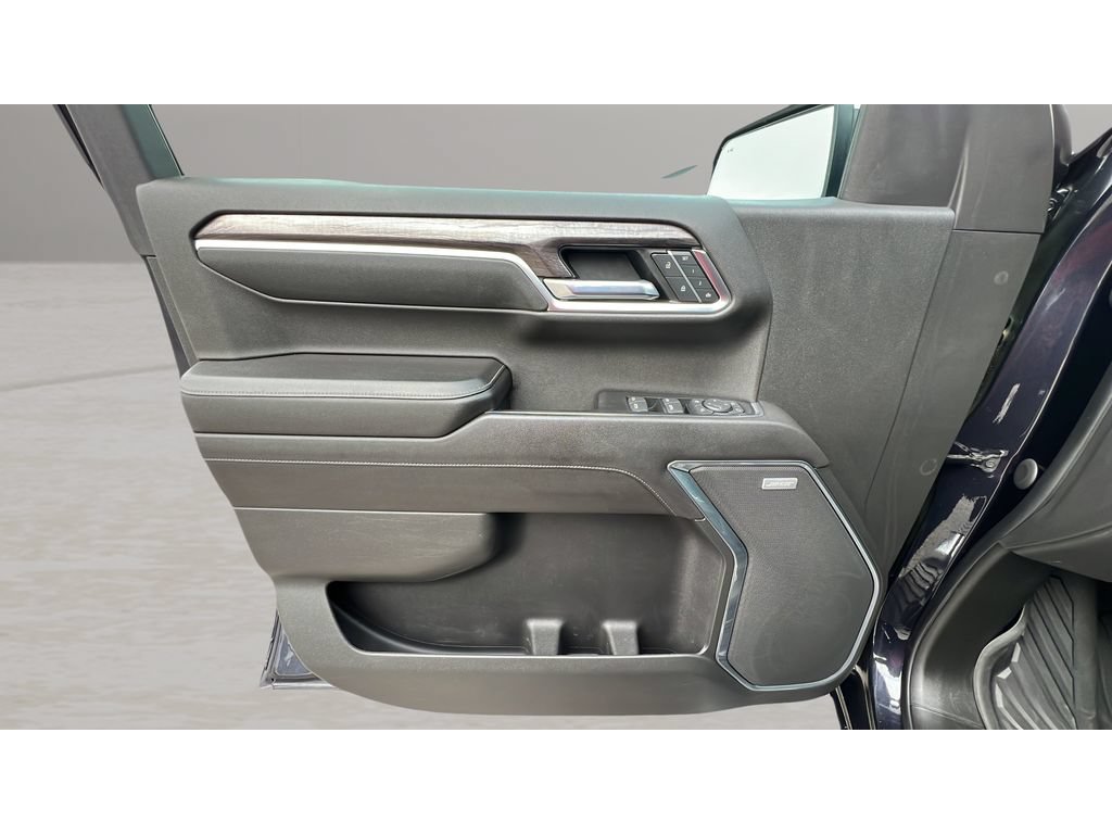 Certified 2022 Chevrolet Silverado 1500 LTZ AWD/4WD image 26
