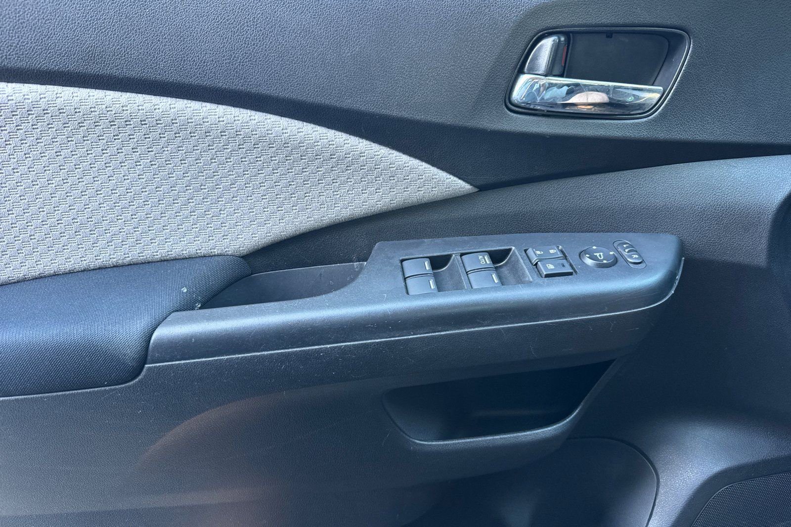 Used 2015 Honda CR-V EX image 11