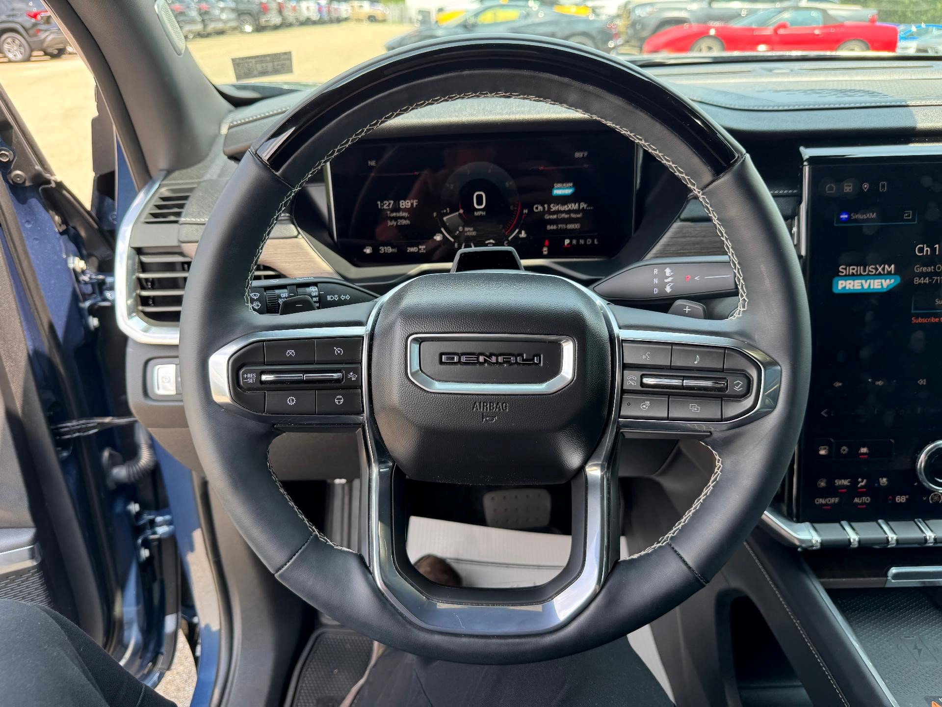 Certified 2025 GMC Acadia Denali w/ Super Cruise Package image 18