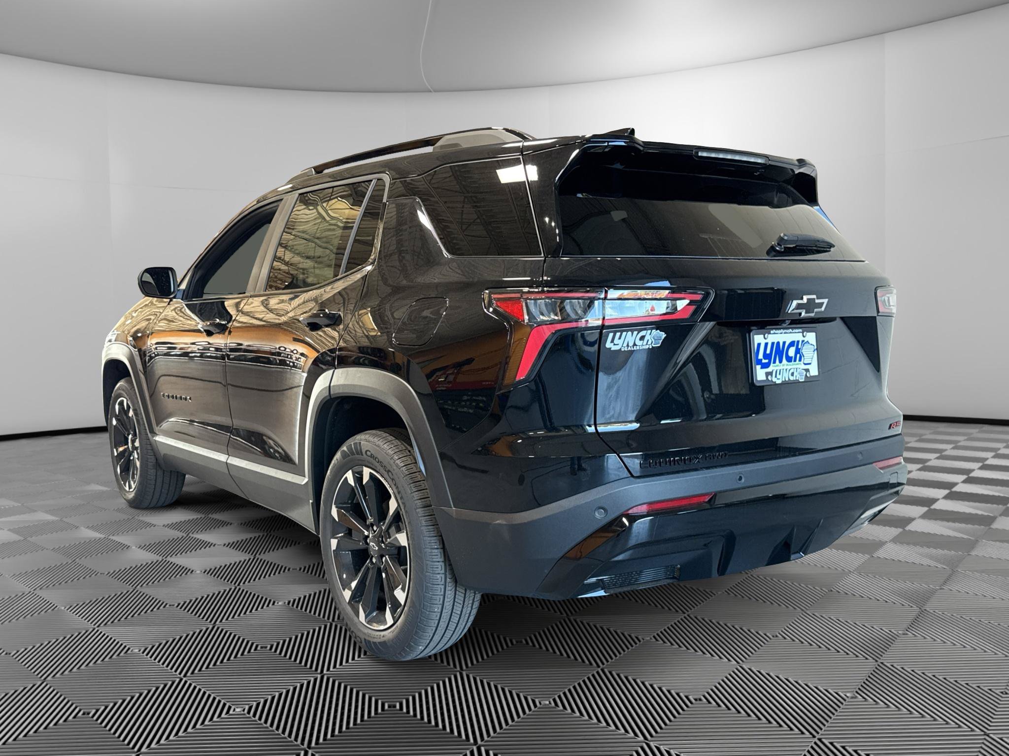 New 2027 Chevrolet Equinox RS w/ Convenience Package III AWD/4WD image 3