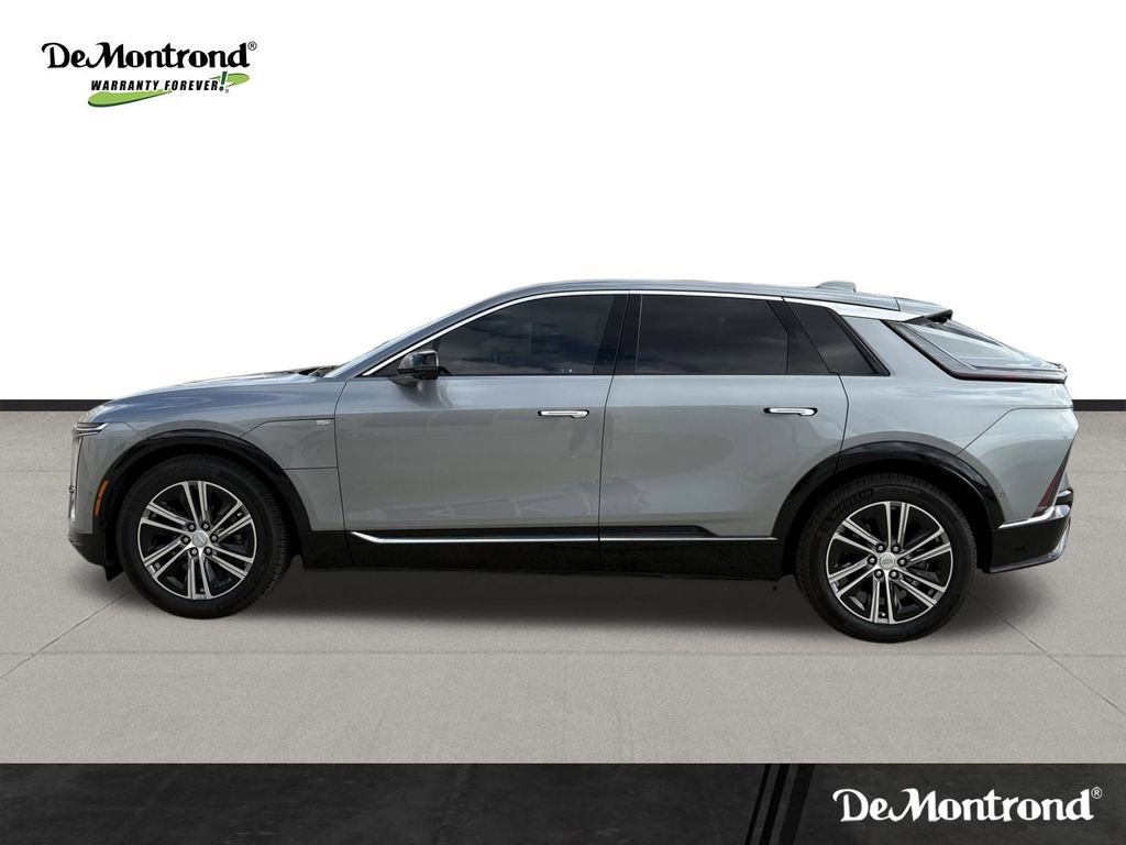Used 2024 Cadillac Lyriq Luxury RWD image 8