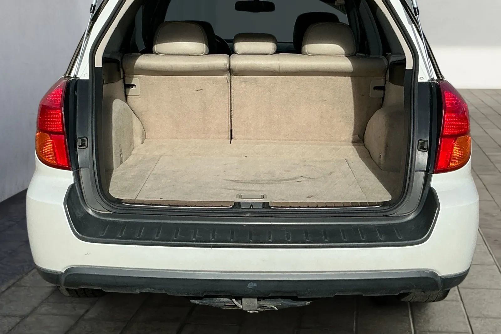 Used 2006 Subaru Outback 3.0R L.L. Bean image 18