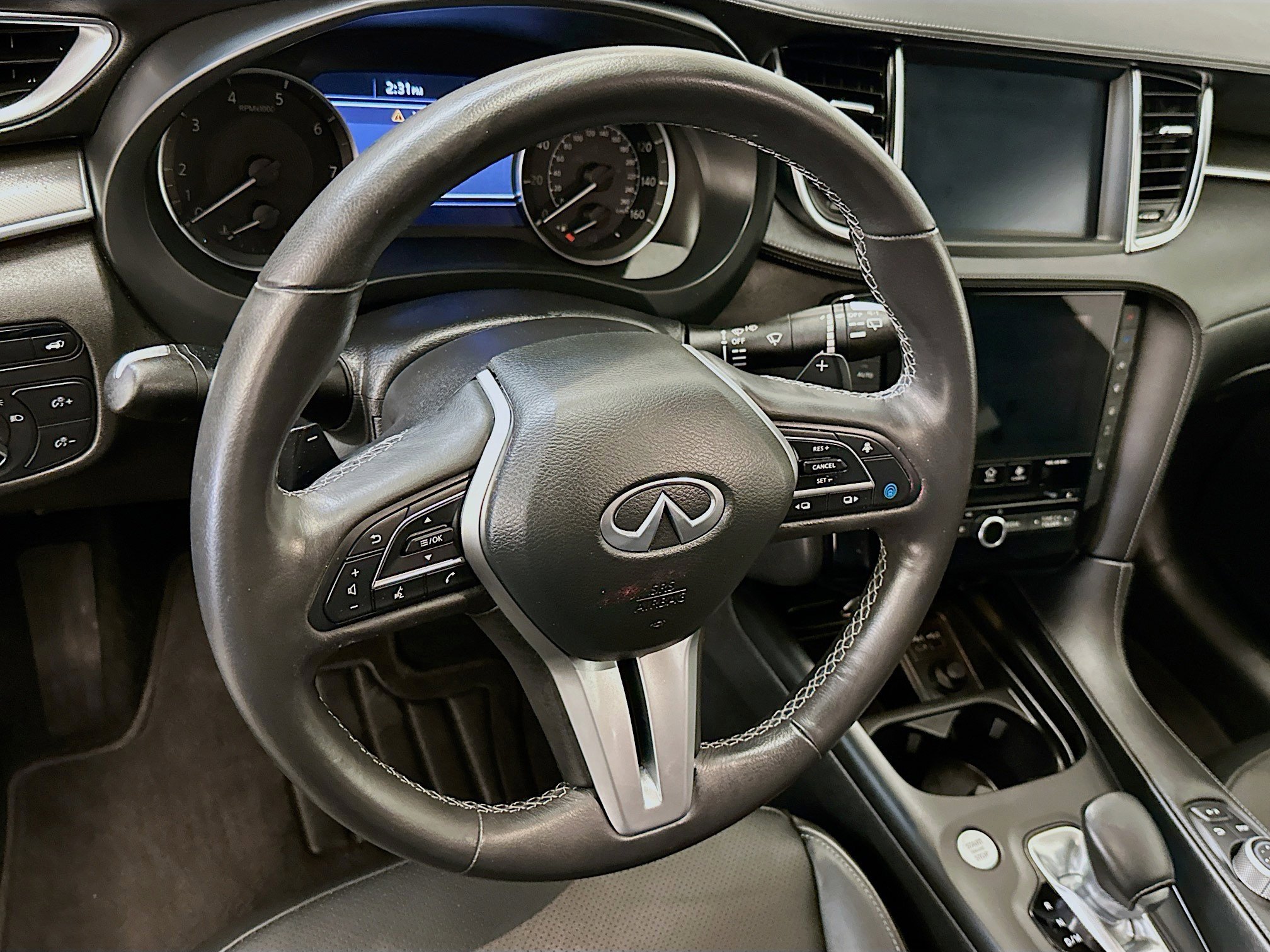 Used 2023 INFINITI QX55 Luxe w/ Cargo Package image 18