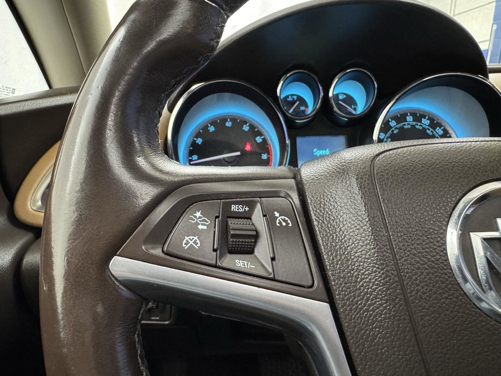 Used 2014 Buick Verano Leather image 23