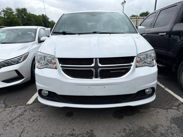 Used 2020 Dodge Grand Caravan SXT FWD image 2