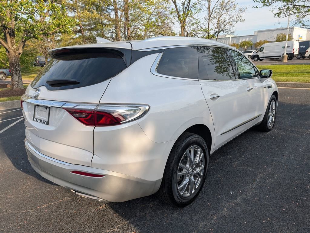Used 2023 Buick Enclave Essence w/ Experience Buick Package image 8