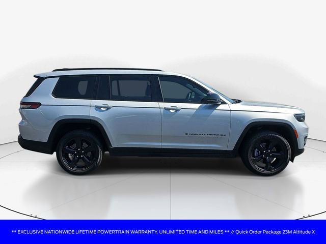 Used 2024 Jeep Grand Cherokee L Altitude image 3