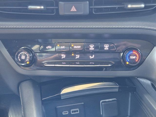 Used 2023 Buick Envision Preferred image 18