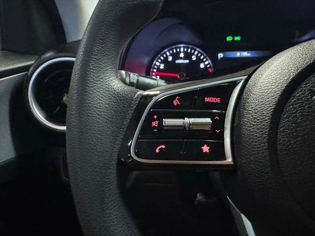 Used 2022 Kia Forte LXS image 16