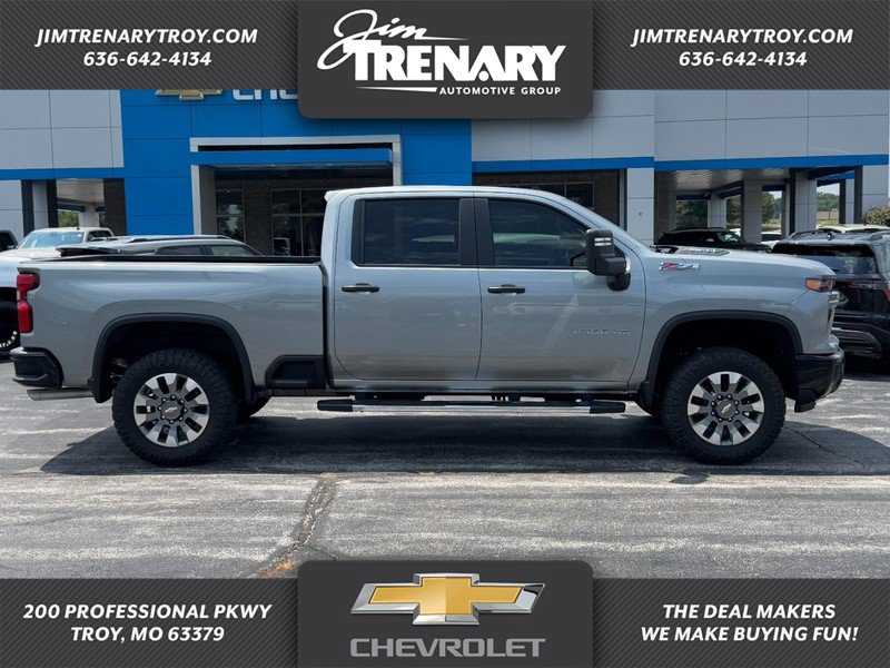 Used 2024 Chevrolet Silverado 2500 Custom w/ Custom Convenience Package AWD/4WD image 1