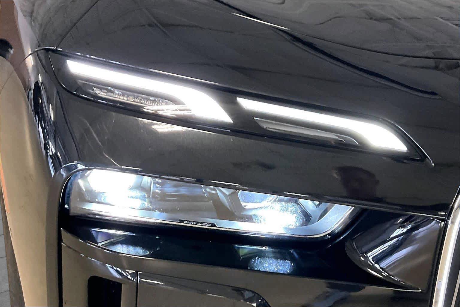 Certified 2025 BMW 740i RWD image 24
