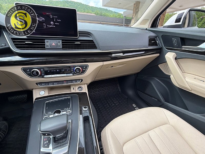 Used 2019 Audi Q5 2.0T Premium Plus w/ Premium Plus Package AWD/4WD image 23