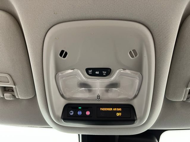 Used 2023 Chevrolet TrailBlazer LT FWD image 36