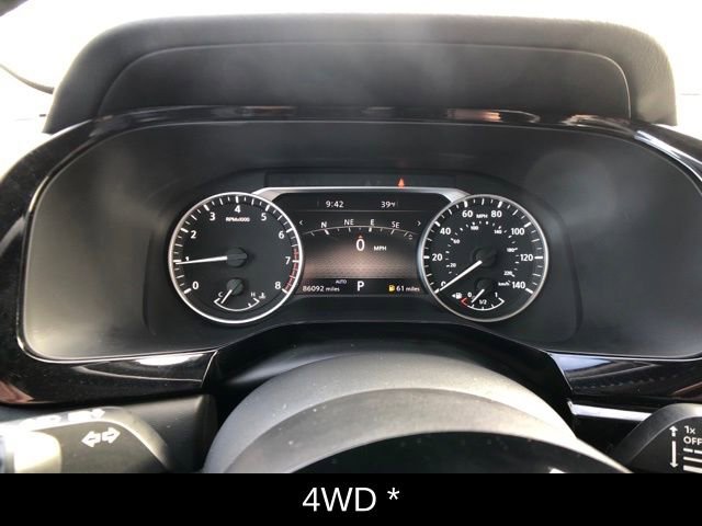 Used 2022 Nissan Pathfinder SL image 16