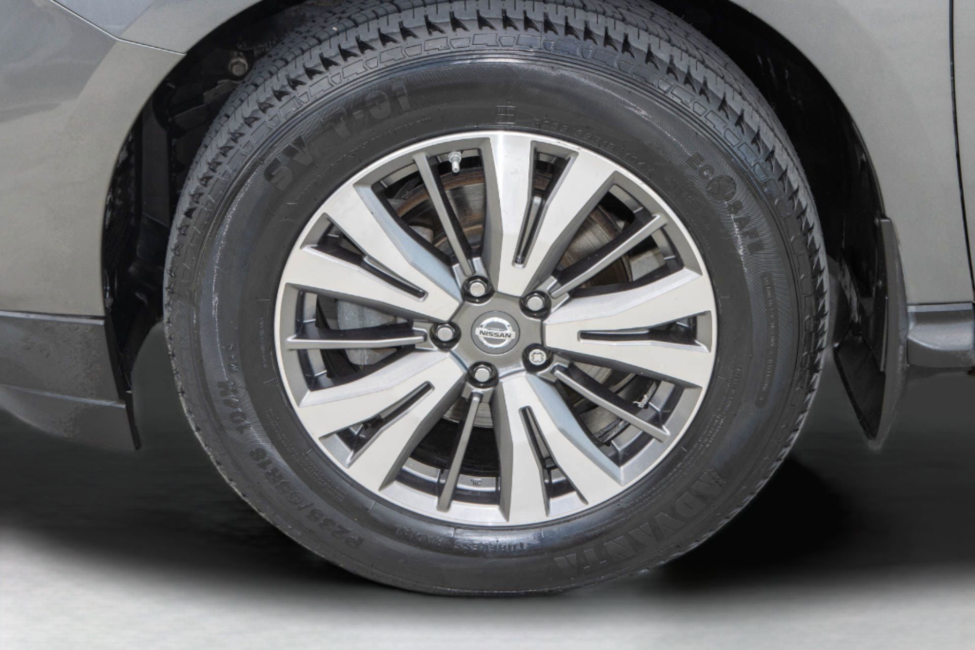 Used 2019 Nissan Pathfinder S image 35