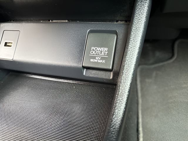 Used 2020 Honda HR-V LX image 32
