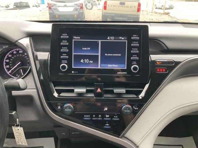 Used 2022 Toyota Camry SE w/ Cold Weather Package AWD/4WD image 19