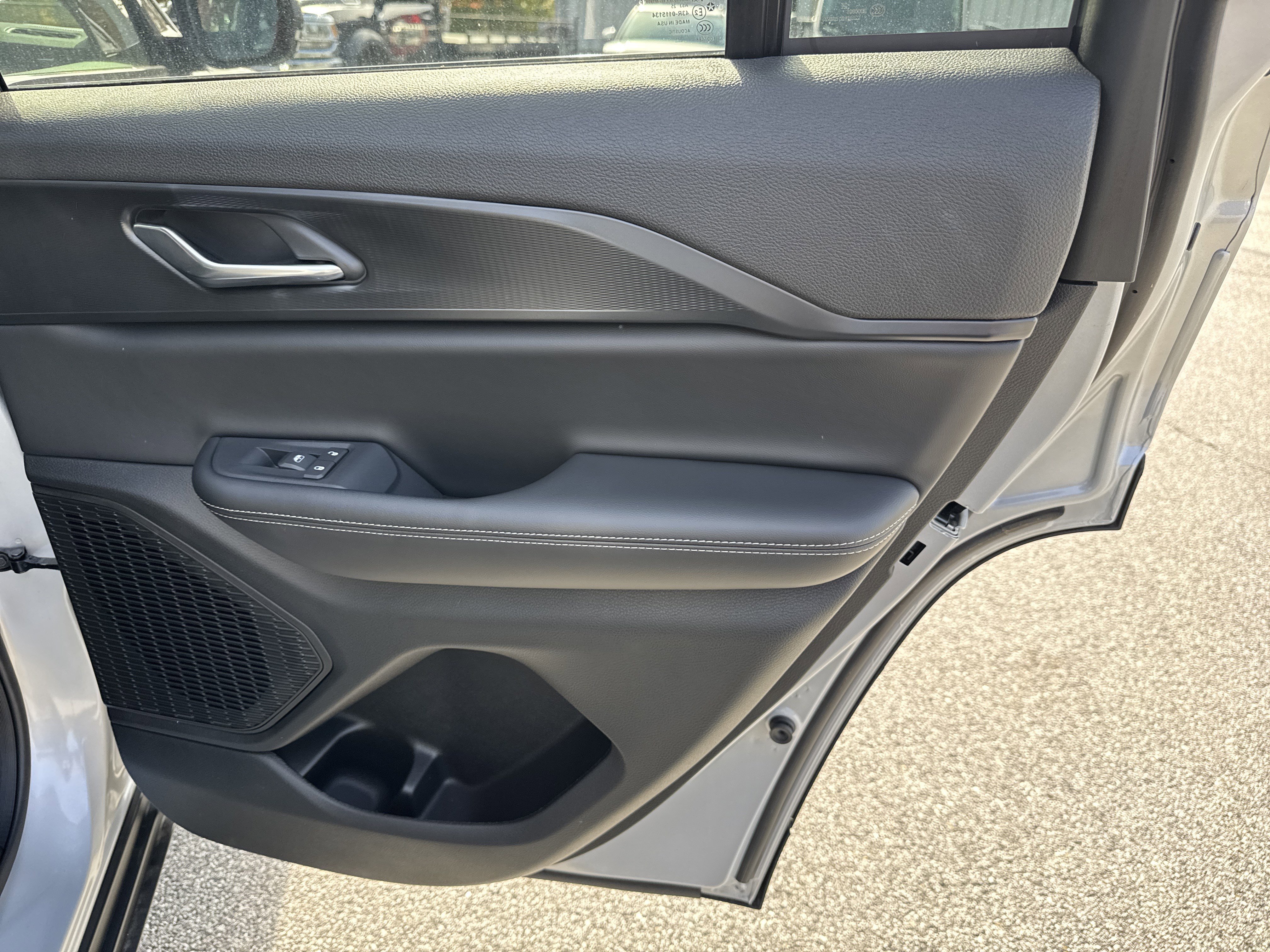 New 2025 Jeep Grand Cherokee Altitude image 22