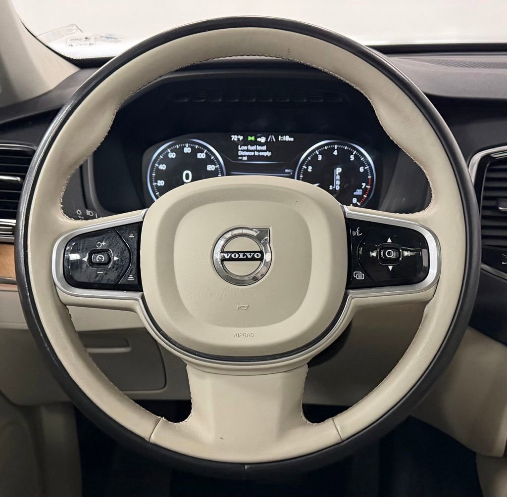 Used 2022 Volvo XC90 T6 Momentum w/ Advanced Package AWD/4WD image 16