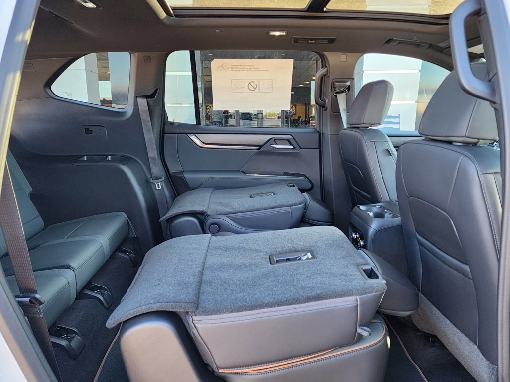 New 2026 GMC Acadia AT4 w/ Super Cruise Package image 49