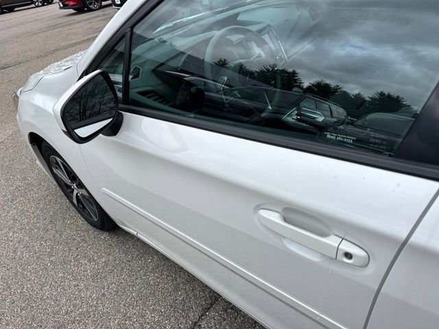 Used 2022 Subaru Impreza Premium image 9