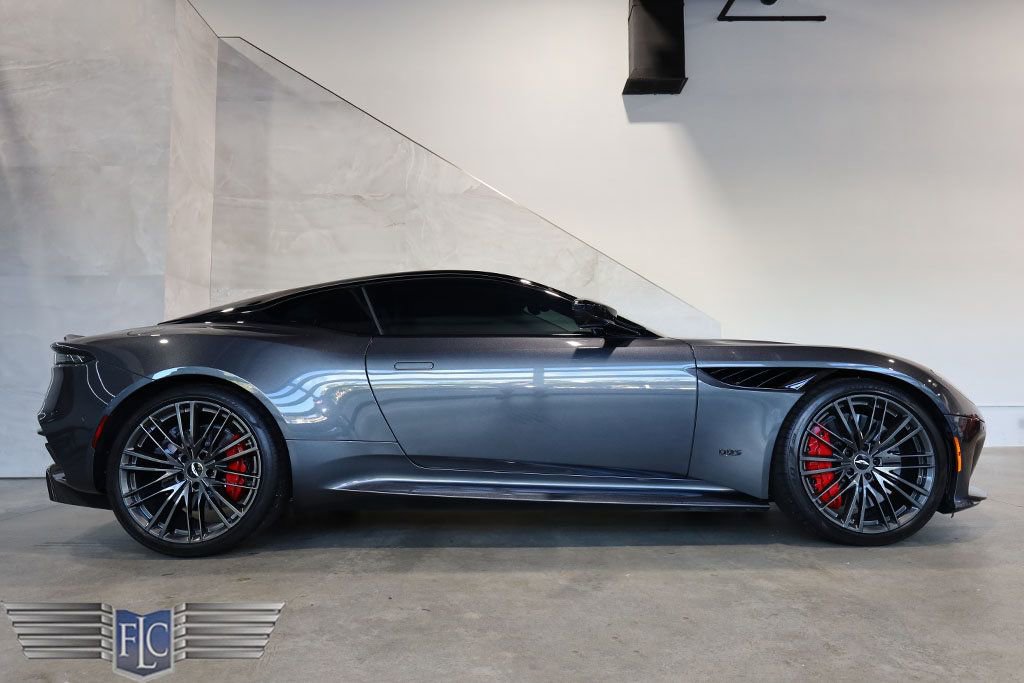 Used 2022 Aston Martin DBS Superleggera image 49