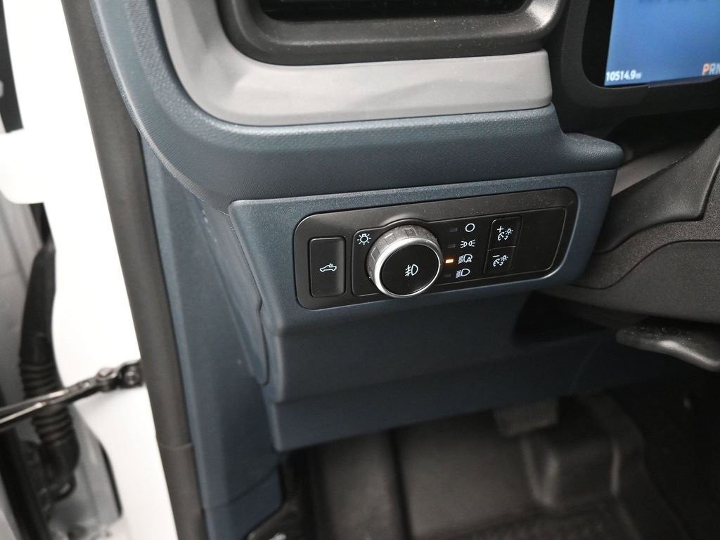 Used 2025 Ford Maverick Lobo image 13