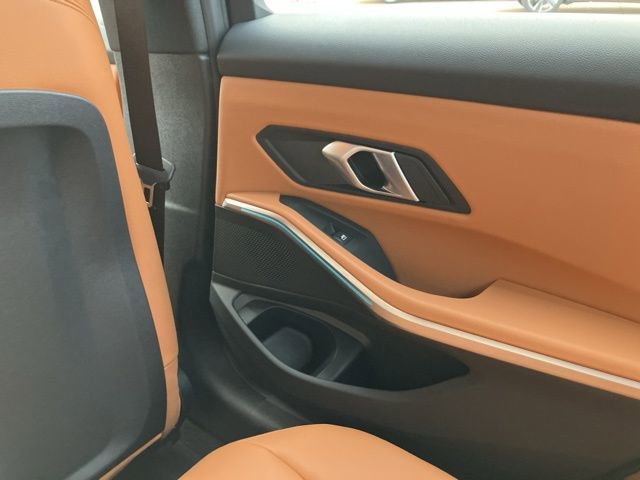 Used 2025 BMW 330i xDrive Sedan image 27