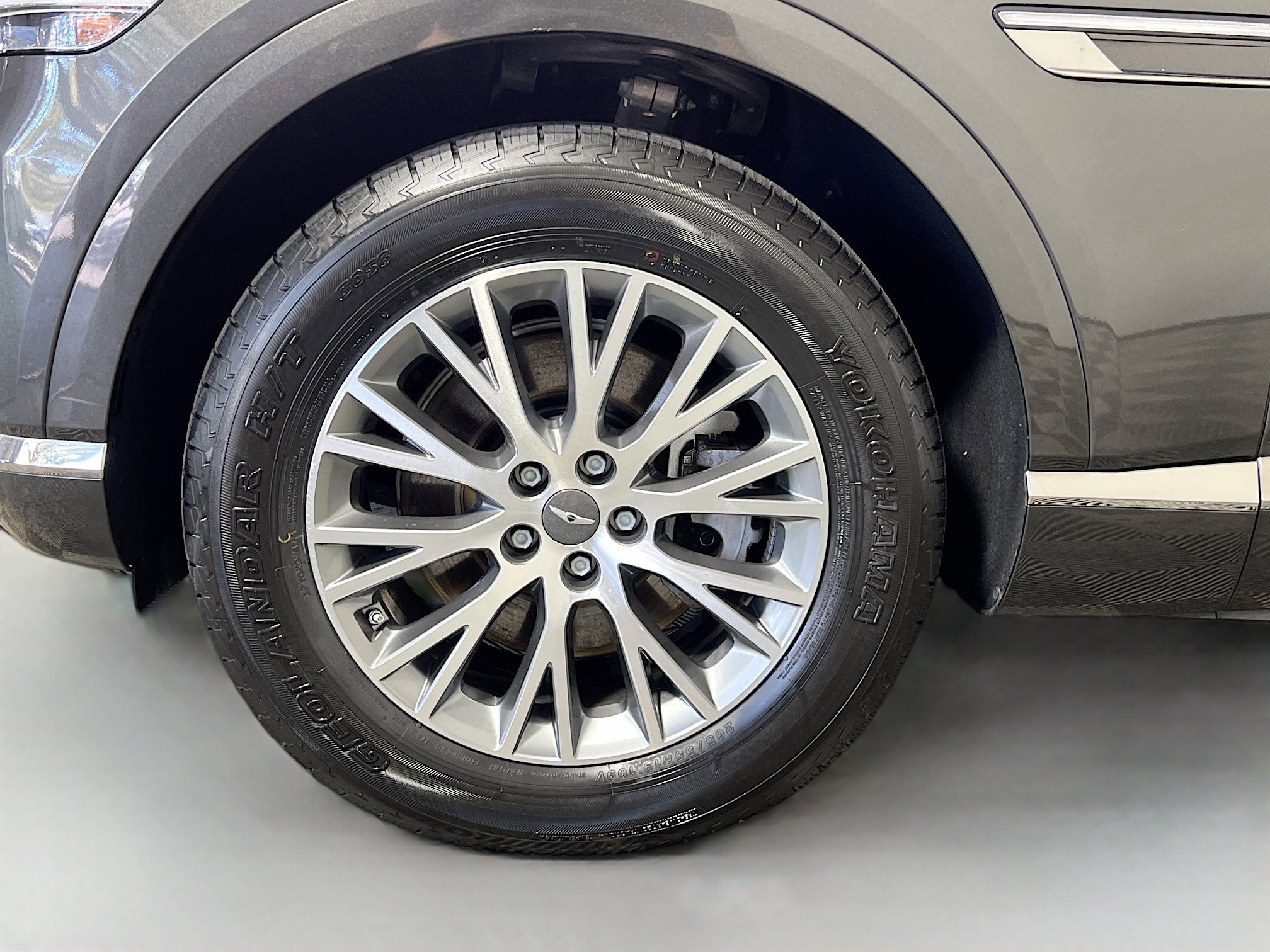 Used 2024 Genesis GV80 2.5T image 14