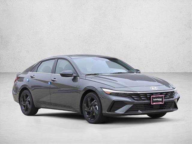 New 2026 Hyundai Elantra SEL Sport Premium FWD image 3