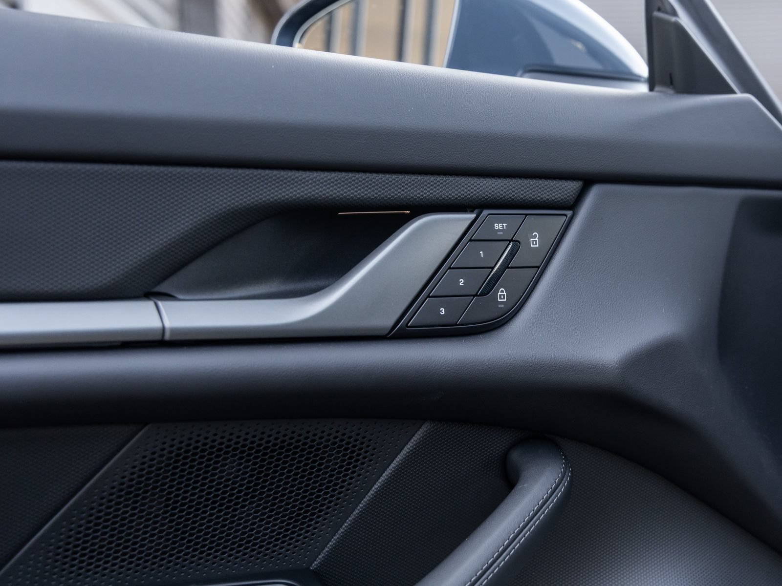 Certified 2026 Porsche Taycan AWD/4WD image 21