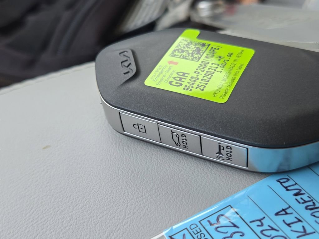 Certified 2024 Kia Sorento EX w/ Panoramic Sunroof Package image 34