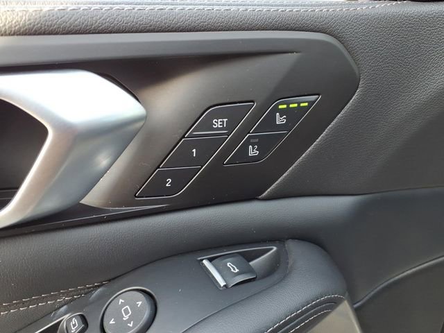 Used 2023 BMW X5 M50i w/ Executive Package image 18