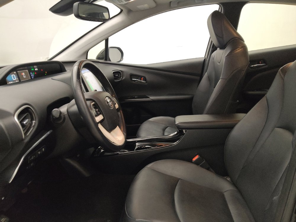 Used 2018 Toyota Prius Four w/ Advanced Technology Package FWD image 17
