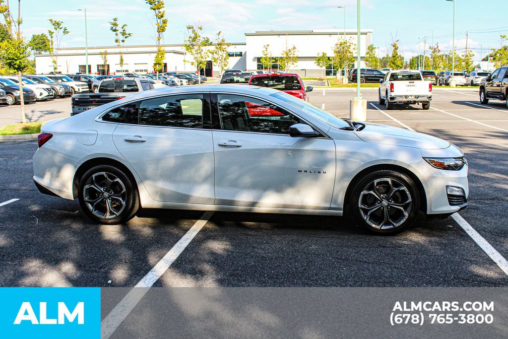 Used 2024 Chevrolet Malibu LT FWD image 8