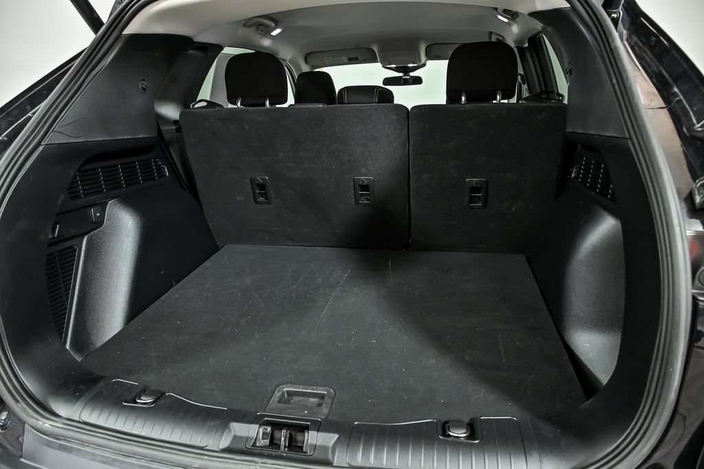 Used 2023 Ford Escape Active w/ Tech Pack #2 AWD/4WD image 9