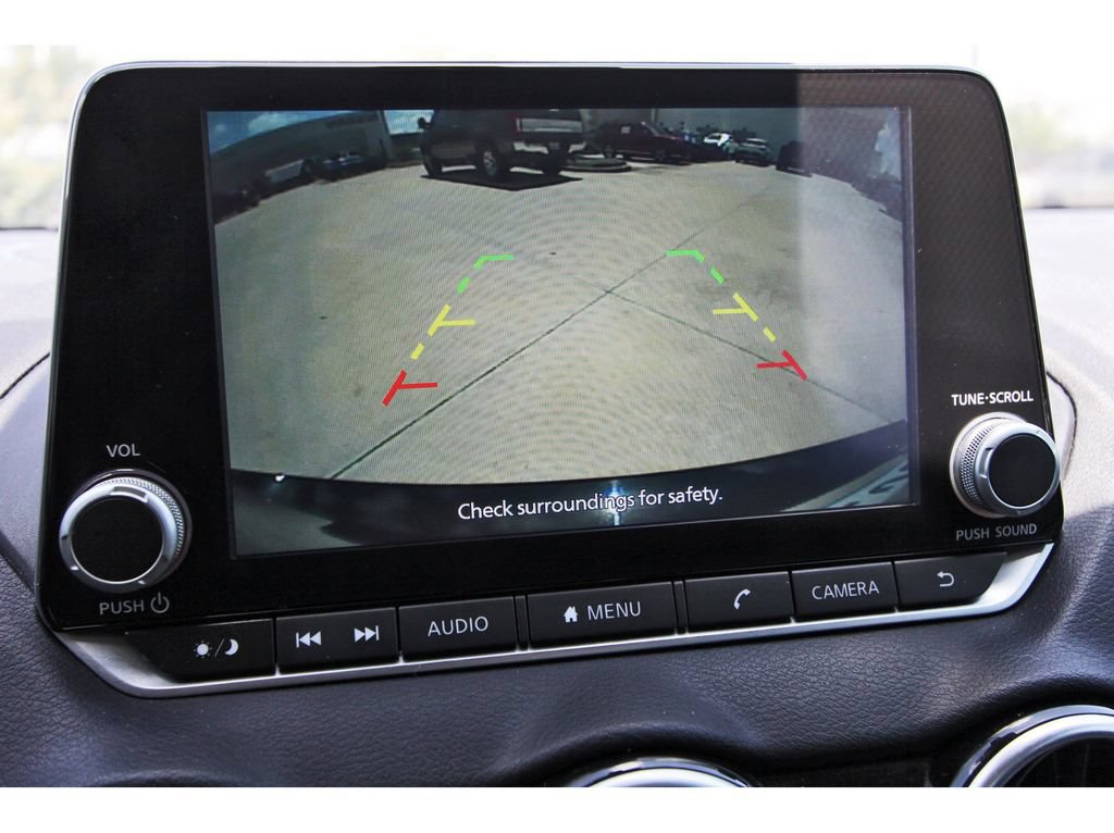 Used 2024 Nissan Sentra SV FWD image 14