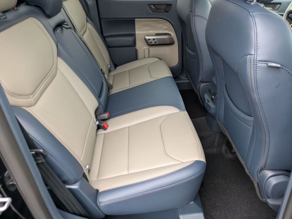 New 2025 Ford Maverick Lariat AWD/4WD image 44