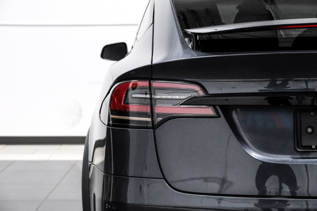Used 2022 Tesla Model X AWD/4WD image 59