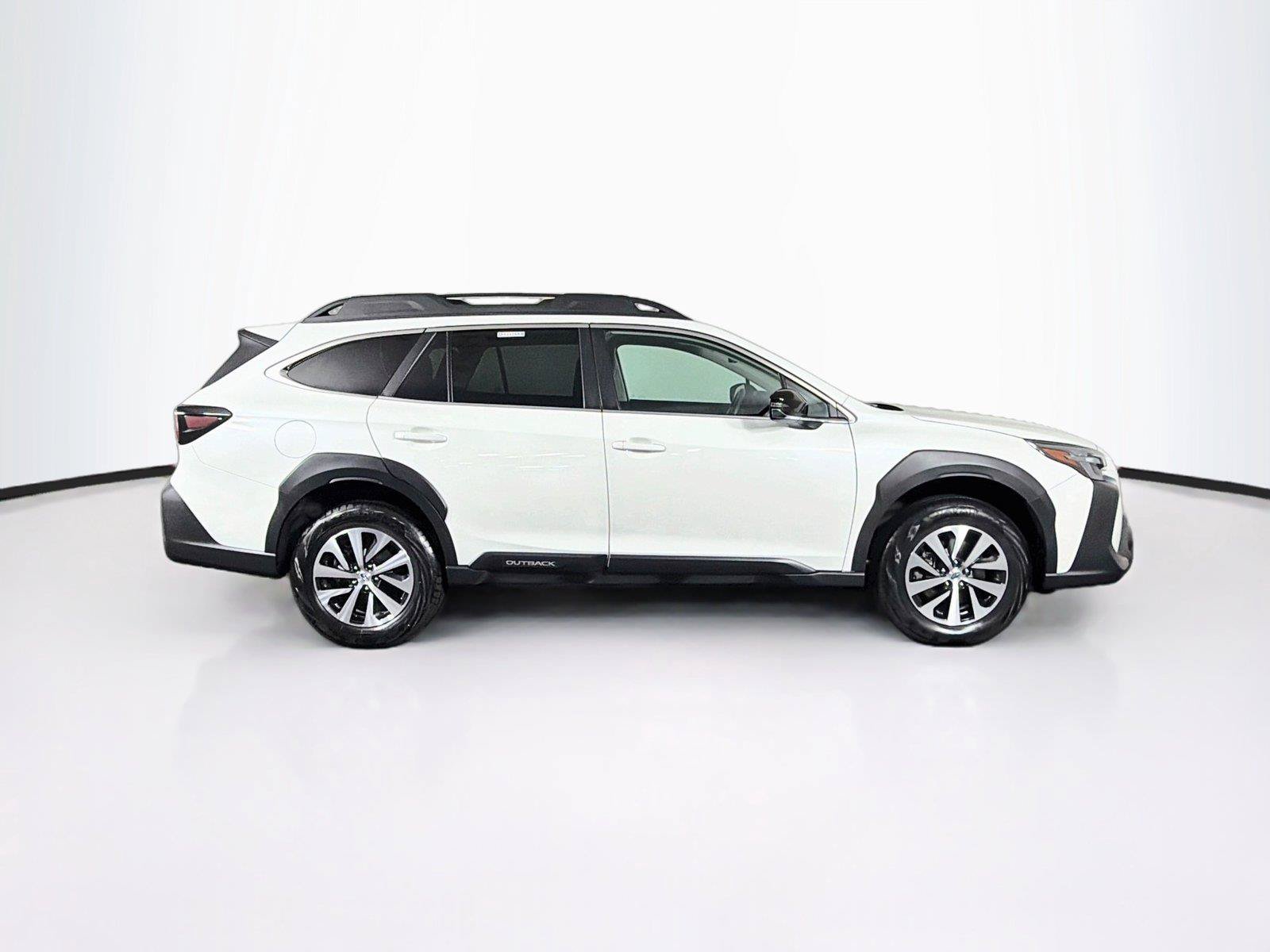 Used 2025 Subaru Outback Premium w/ Popular Package #1A AWD/4WD image 12