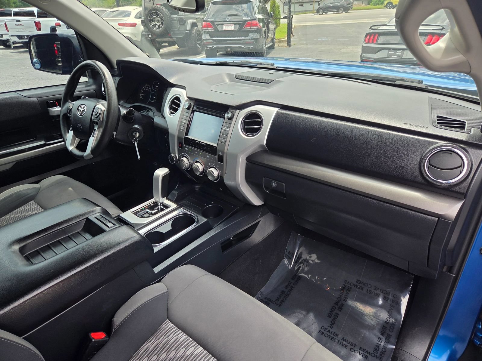 Used 2018 Toyota Tundra SR5 w/ TRD Off Road Package AWD/4WD image 13