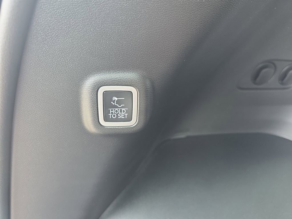 New 2026 Jeep Cherokee Limited AWD/4WD image 13