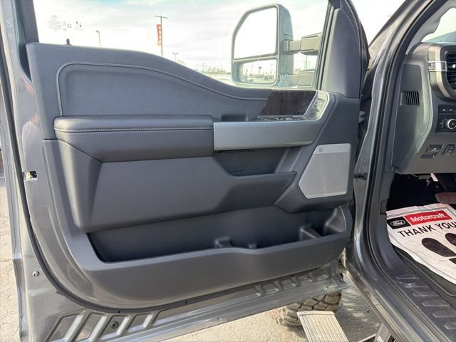 New 2024 Ford F250 Lariat w/ Lariat Ultimate Package AWD/4WD image 23
