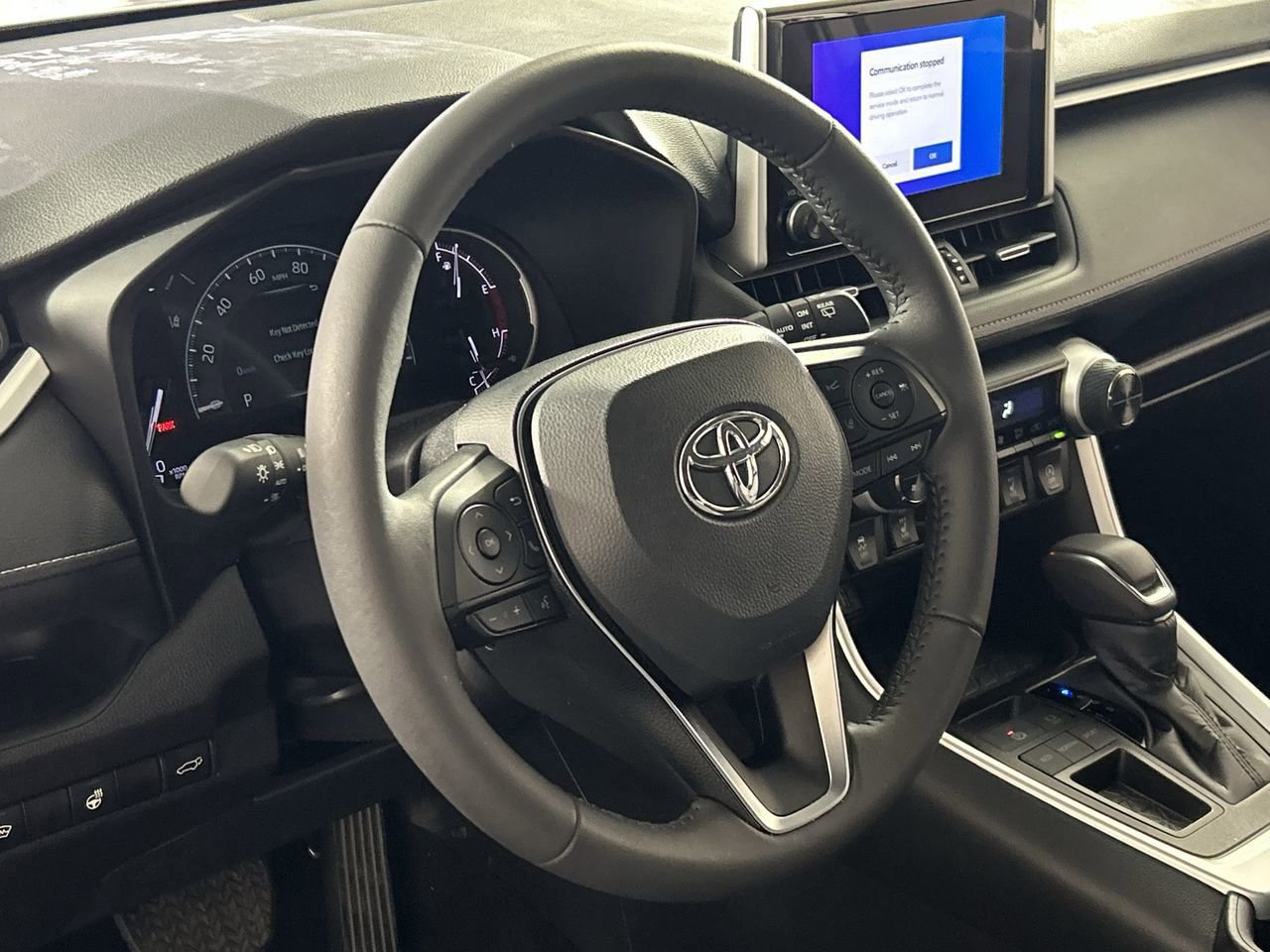 Used 2025 Toyota RAV4 XLE Premium w/ Weather Package FWD image 15